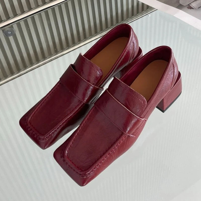 Scarpe da donna con punta quad - Leatherwork Designs recensione e prezzo