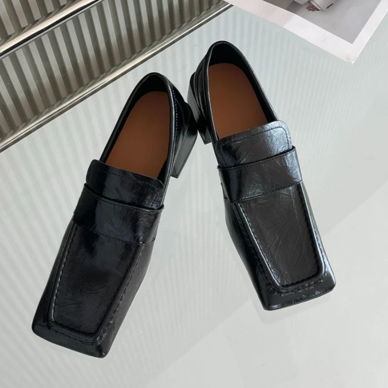 Scarpe da donna con punta quad - Leatherwork Designs recensione e prezzo