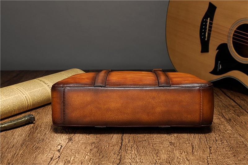 Borsa da lavoro in pelle di al - Leather Work Laptop Bag recensione e prezzo