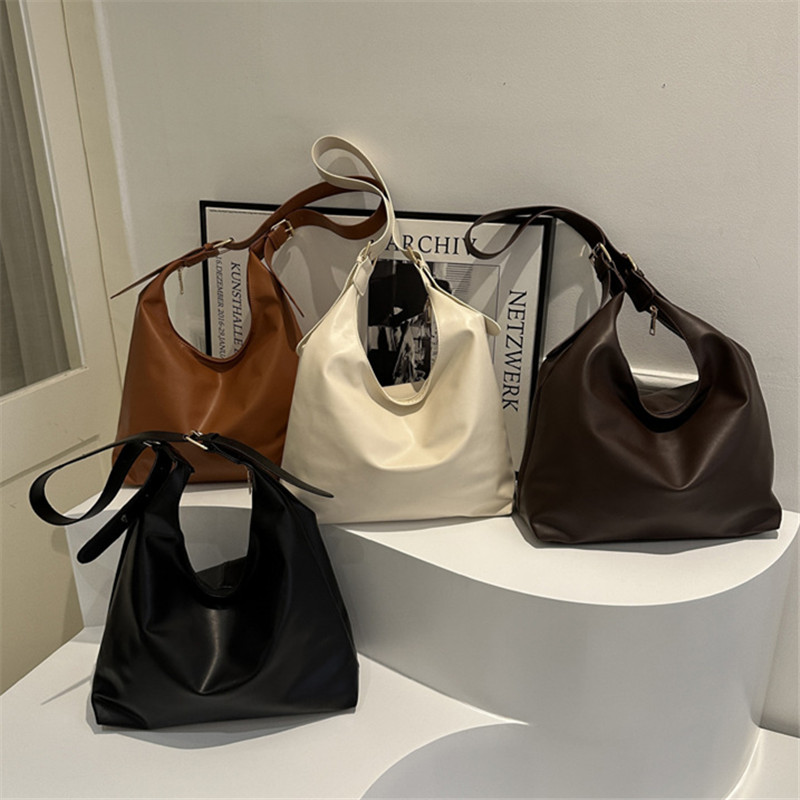 Elegante Borsa a Spalla in Pel - Leather Work Outfit recensione e prezzo
